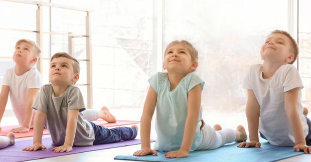 Lợi ích của Yoga vớ trẻ mầm non